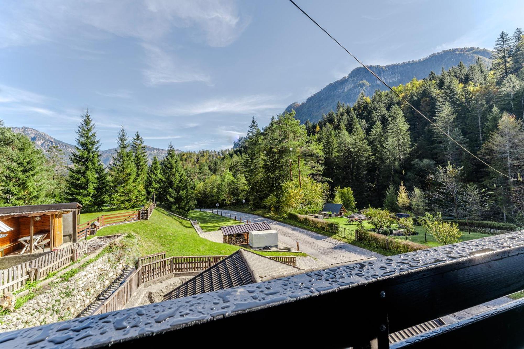 Idyllic Triglav Forest Retreat - Alps, Trails, Lakes, Falls Мойстрана Екстериор снимка